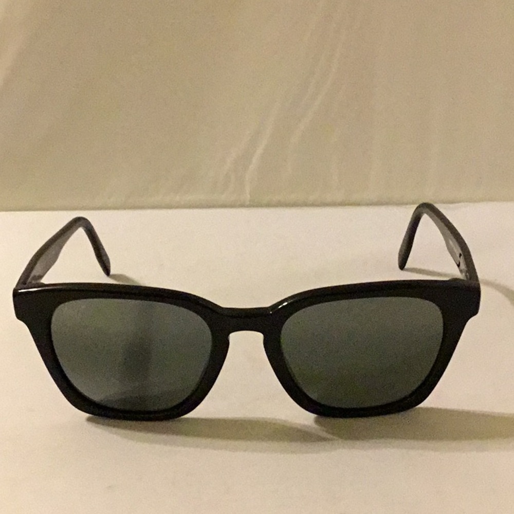 COPY - MAUI JIM SHAVE ICE POLARIZED. - Picture 7 of 8